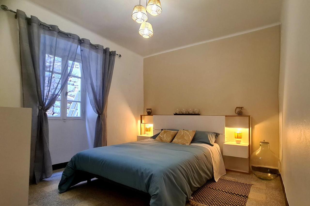 Lou Mouli Di Baou Bed & Breakfast Labeaume Exterior photo