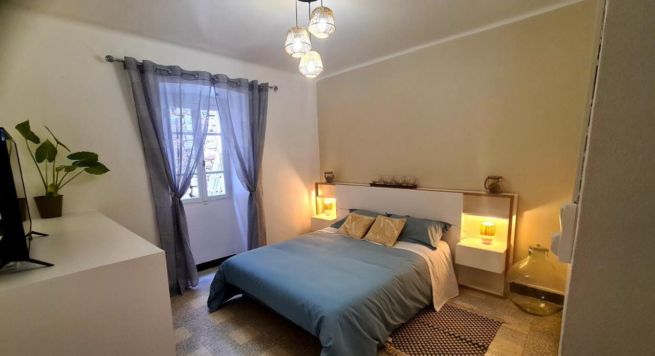 Lou Mouli Di Baou Bed & Breakfast Labeaume Exterior photo
